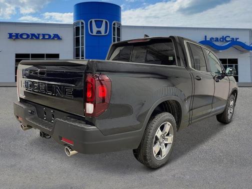 Crystal Black Pearl 2026 Honda Ridgeline RTL