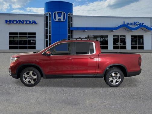 Radiant Red Metallic II 2026 Honda Ridgeline RTL