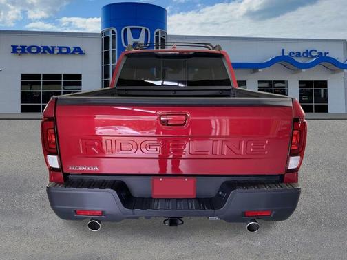 Radiant Red Metallic II 2026 Honda Ridgeline RTL