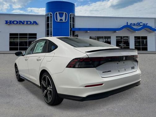 Platinum White Pearl 2026 Honda Accord Hybrid Sport