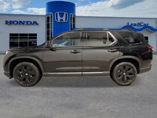 Crystal Black Pearl 2026 Honda Pilot Black Edition