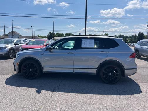2021 Volkswagen Tiguan 2.0T Sport