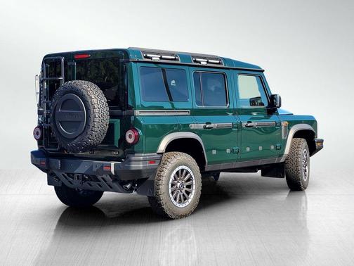 Green 2025 INEOS Grenadier FIELDMASTER EDITION