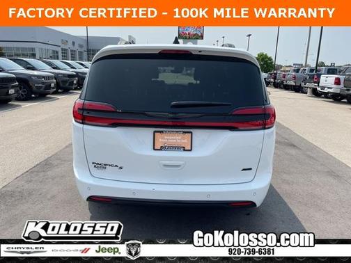 2024 Chrysler Pacifica Touring-L