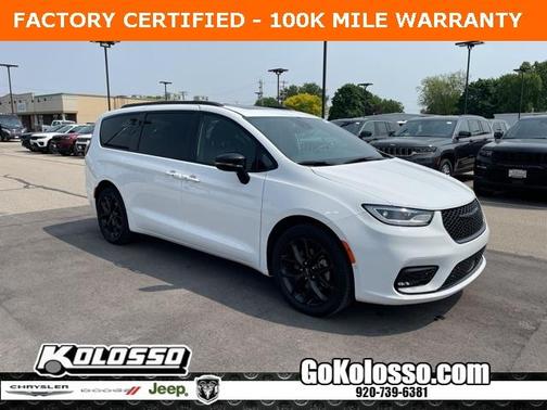 2024 Chrysler Pacifica Touring-L