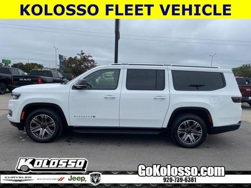 2023 Jeep Wagoneer L Base