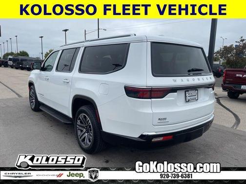 2023 Jeep Wagoneer L Base
