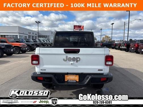 2023 Jeep Gladiator Overland