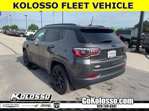 2023 Jeep Compass Altitude
