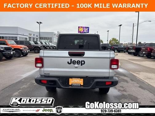 2023 Jeep Gladiator Sport