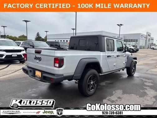 2023 Jeep Gladiator Sport