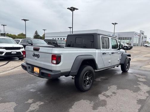 2023 Jeep Gladiator Sport