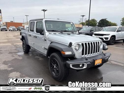 2023 Jeep Gladiator Sport