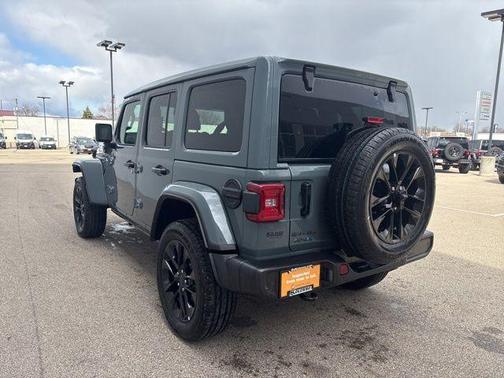 2025 Jeep Wrangler 4xe Sahara