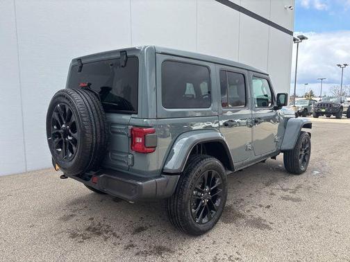 2025 Jeep Wrangler 4xe Sahara