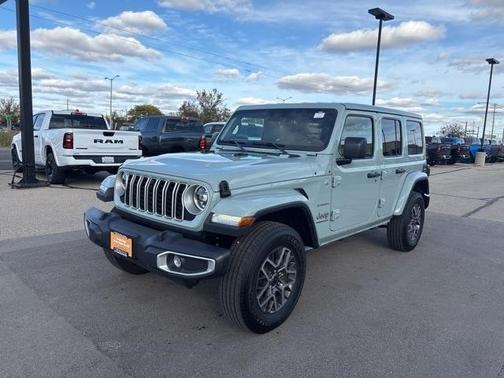 2024 Jeep Wrangler Sahara