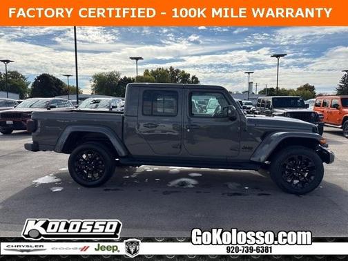 2023 Jeep Gladiator Overland