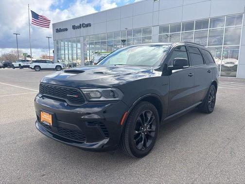 DB Black Crystal Clearcoat 2024 Dodge Durango R/T