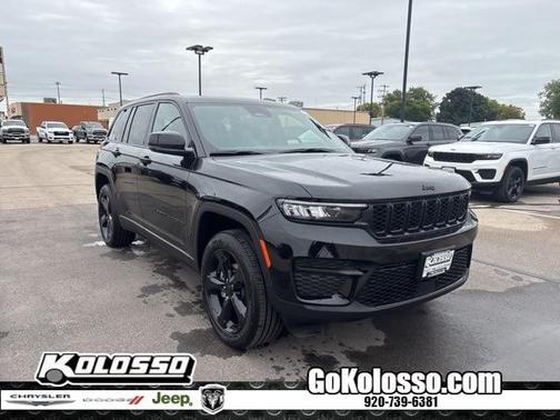 2025 Jeep Grand Cherokee Laredo