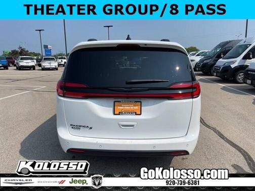 2023 Chrysler Pacifica Touring-L