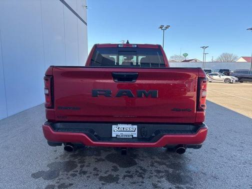 Molten Red Pearlcoat 2026 RAM 1500 Big Horn/Lone Star