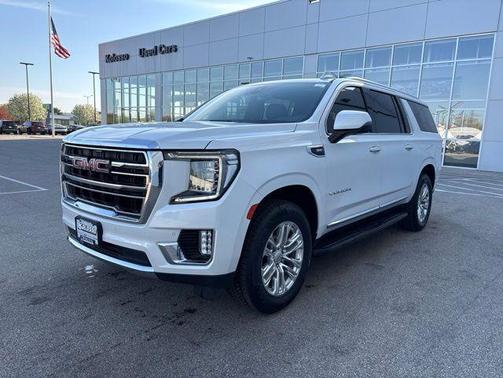 White Frost Tri-Coat 2022 GMC Yukon XL SLT