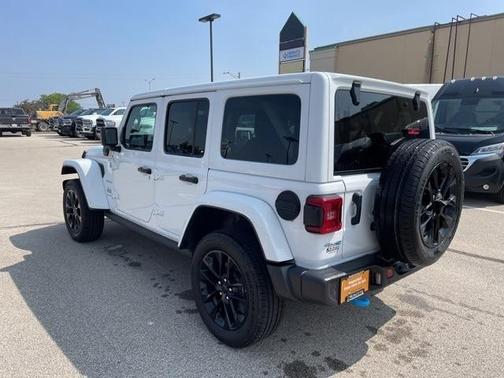 2024 Jeep Wrangler 4xe Sahara