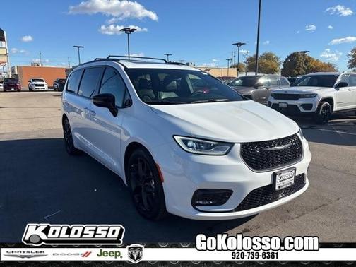 2025 Chrysler Pacifica Limited