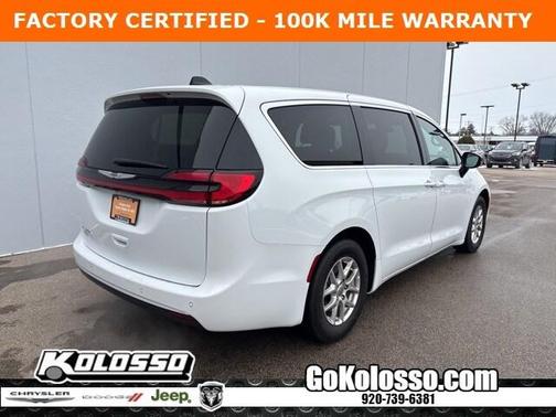 2024 Chrysler Pacifica Touring-L