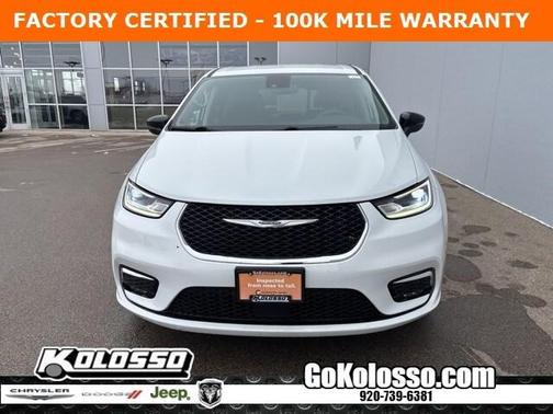 2024 Chrysler Pacifica Touring-L