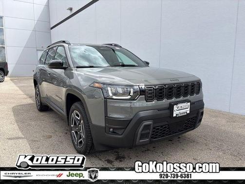 Sting Gray Clearcoat 2026 Jeep Cherokee LAREDO/LIMITED