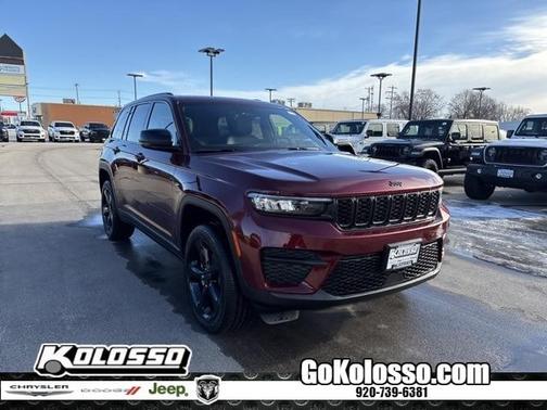 2025 Jeep Grand Cherokee Laredo