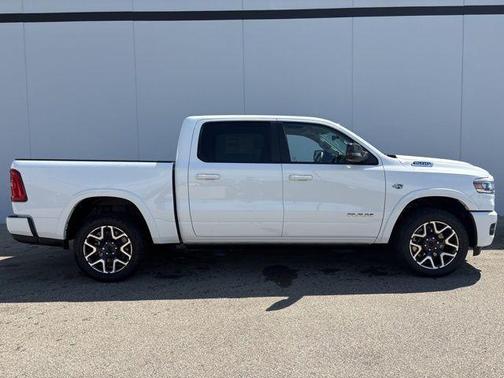 Bright White Clearcoat 2026 RAM 1500 Laramie
