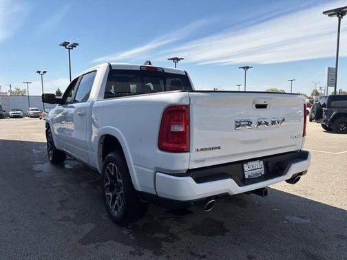 Bright White Clearcoat 2026 RAM 1500 Laramie