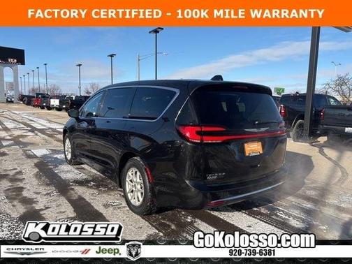 2024 Chrysler Pacifica Touring-L