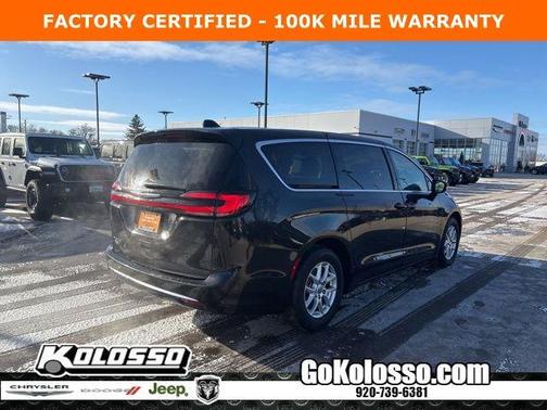 2024 Chrysler Pacifica Touring-L