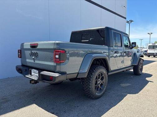 Anvil Clearcoat 2026 Jeep Gladiator Sport