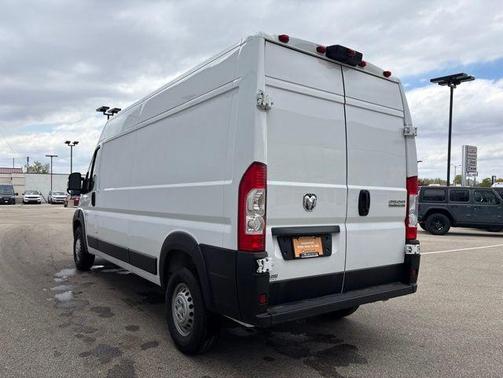 Bright White Clearcoat 2025 RAM ProMaster 2500 High Roof