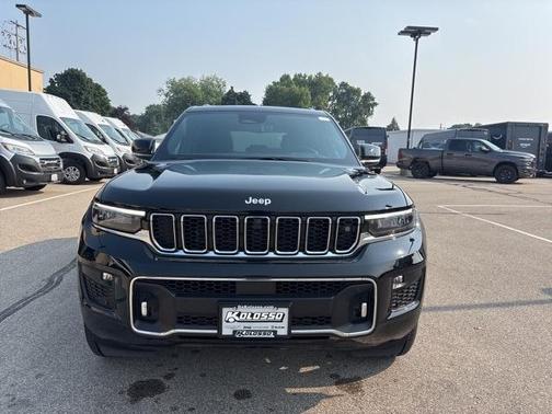 2025 Jeep Grand Cherokee Overland