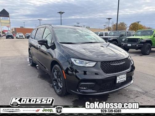 2026 Chrysler Pacifica Limited