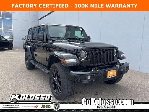 Black Clearcoat 2021 Jeep Wrangler Unlimited Sahara Altitude