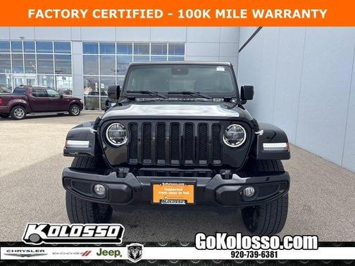 Black Clearcoat 2021 Jeep Wrangler Unlimited Sahara Altitude