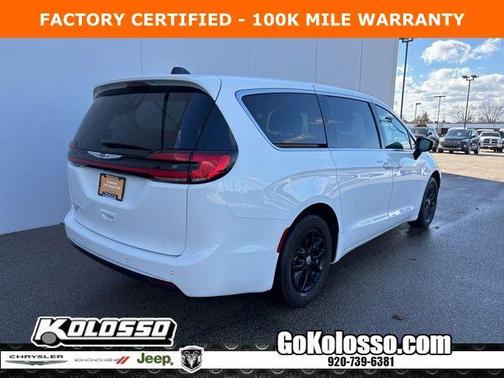 2024 Chrysler Pacifica Touring-L