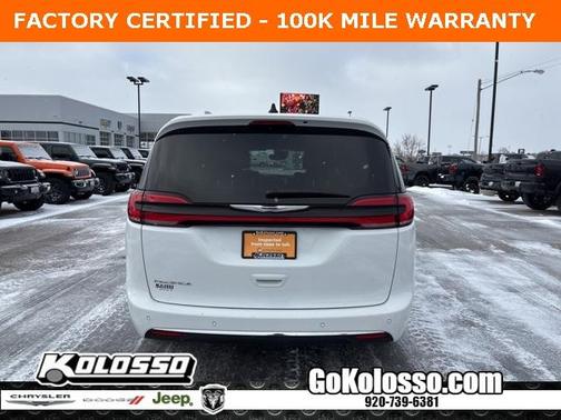 2024 Chrysler Pacifica Touring-L