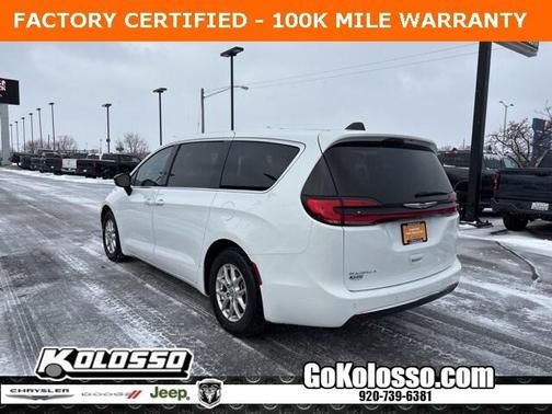 2024 Chrysler Pacifica Touring-L