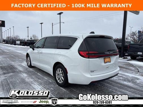 2024 Chrysler Pacifica Touring-L