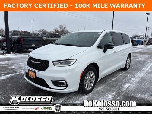 2024 Chrysler Pacifica Touring-L