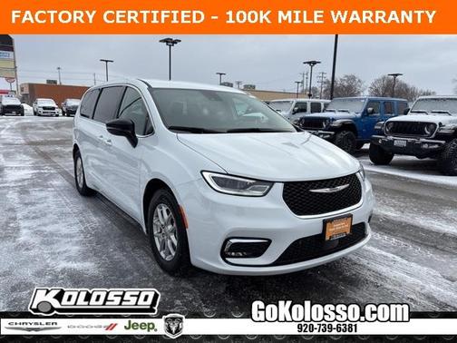 2024 Chrysler Pacifica Touring-L