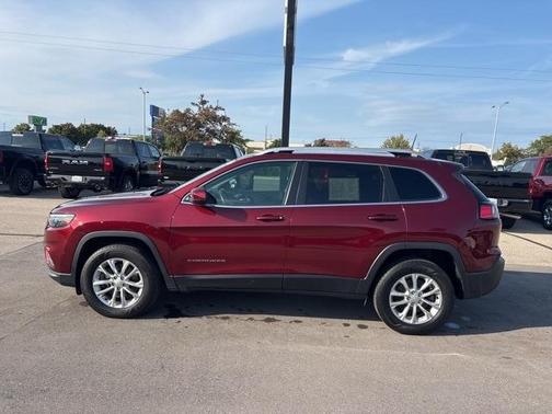 2019 Jeep Cherokee Latitude