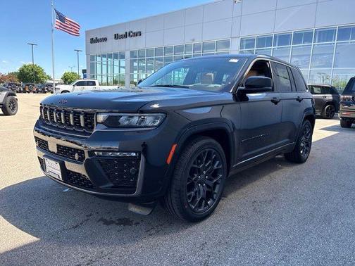 Diamond Black 2026 Jeep Grand Cherokee Summit